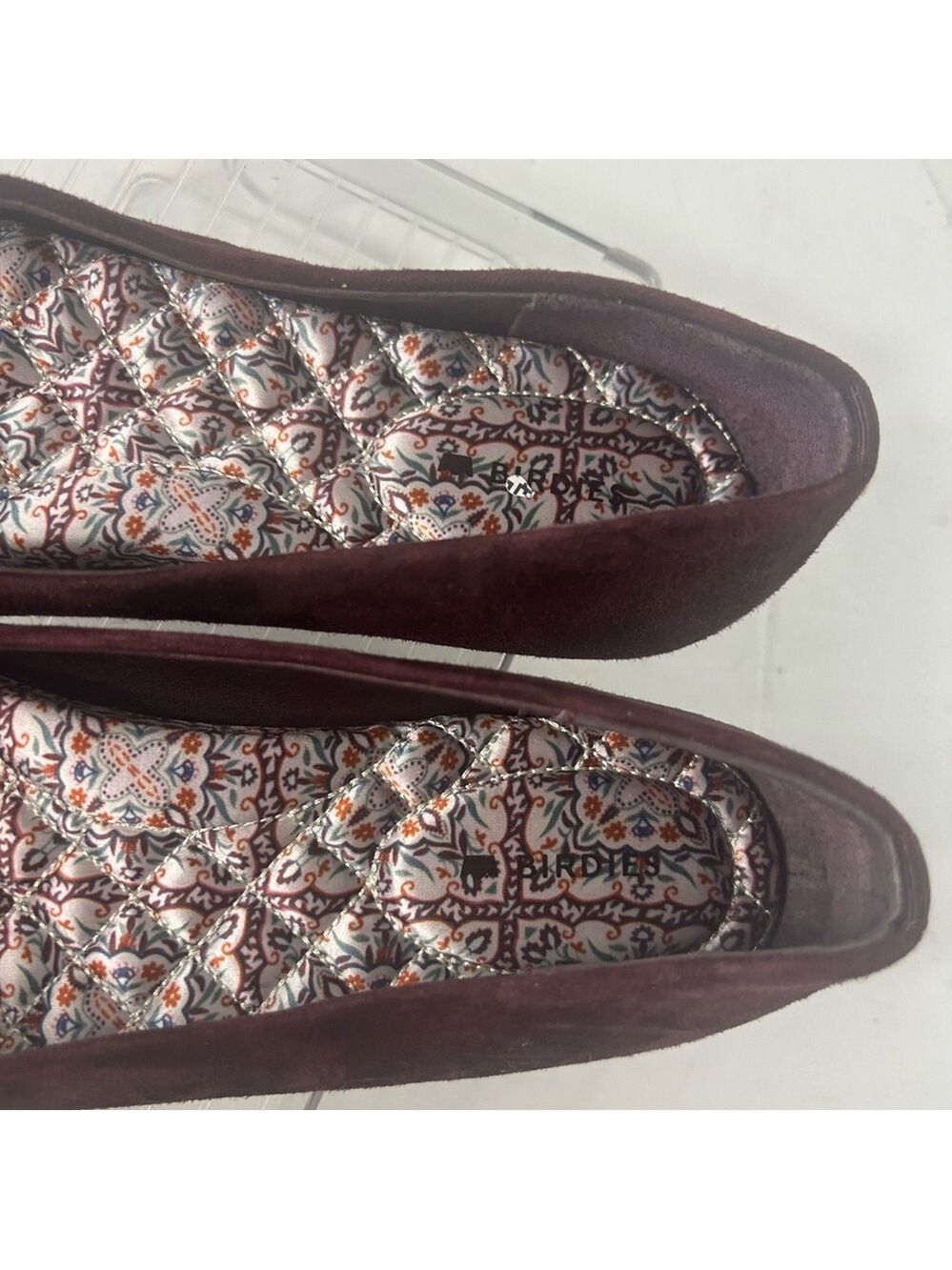 NEW Birdies Women’s The Goldfinch Suede Pointed Toe Elegant Burgundy Flats 7M - Picture 2 of 7